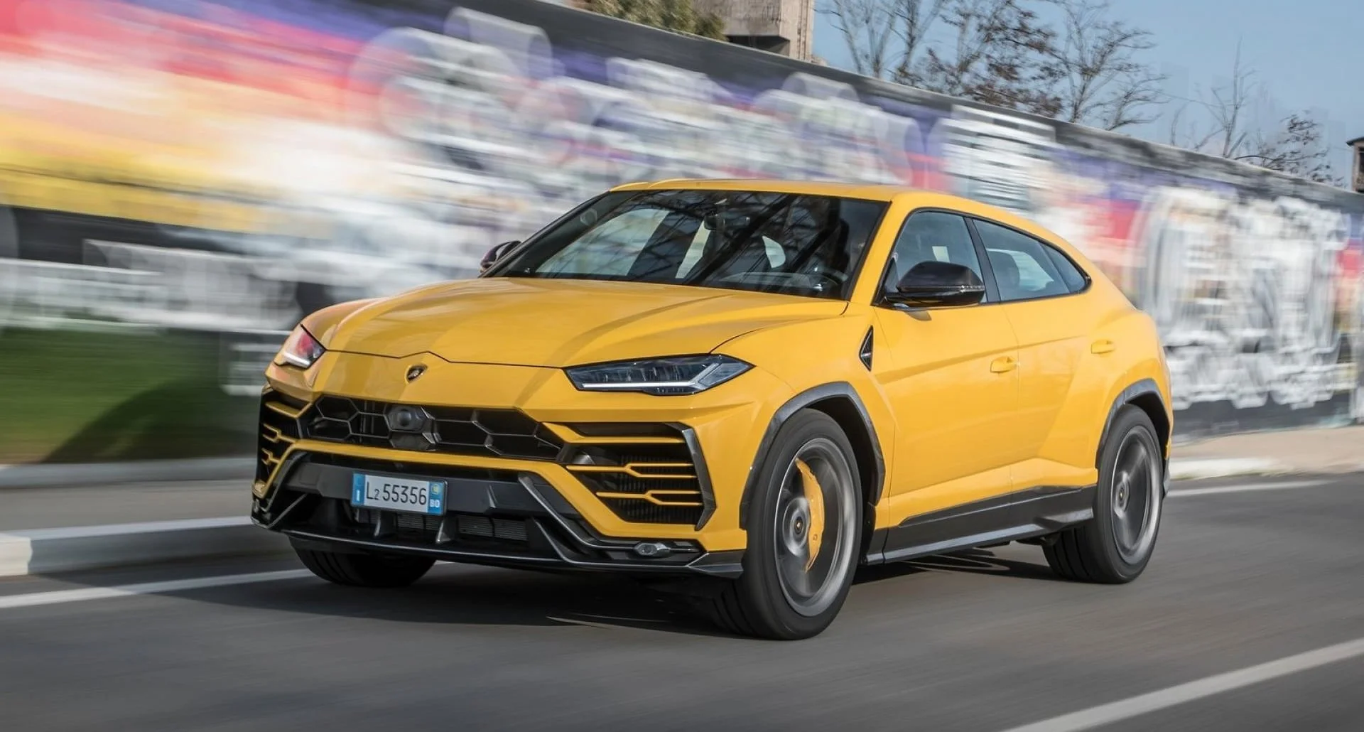 Lamborghini URUS usata - Vendita auto Lamborghini in Svizzera | CompriamoAuto.ch