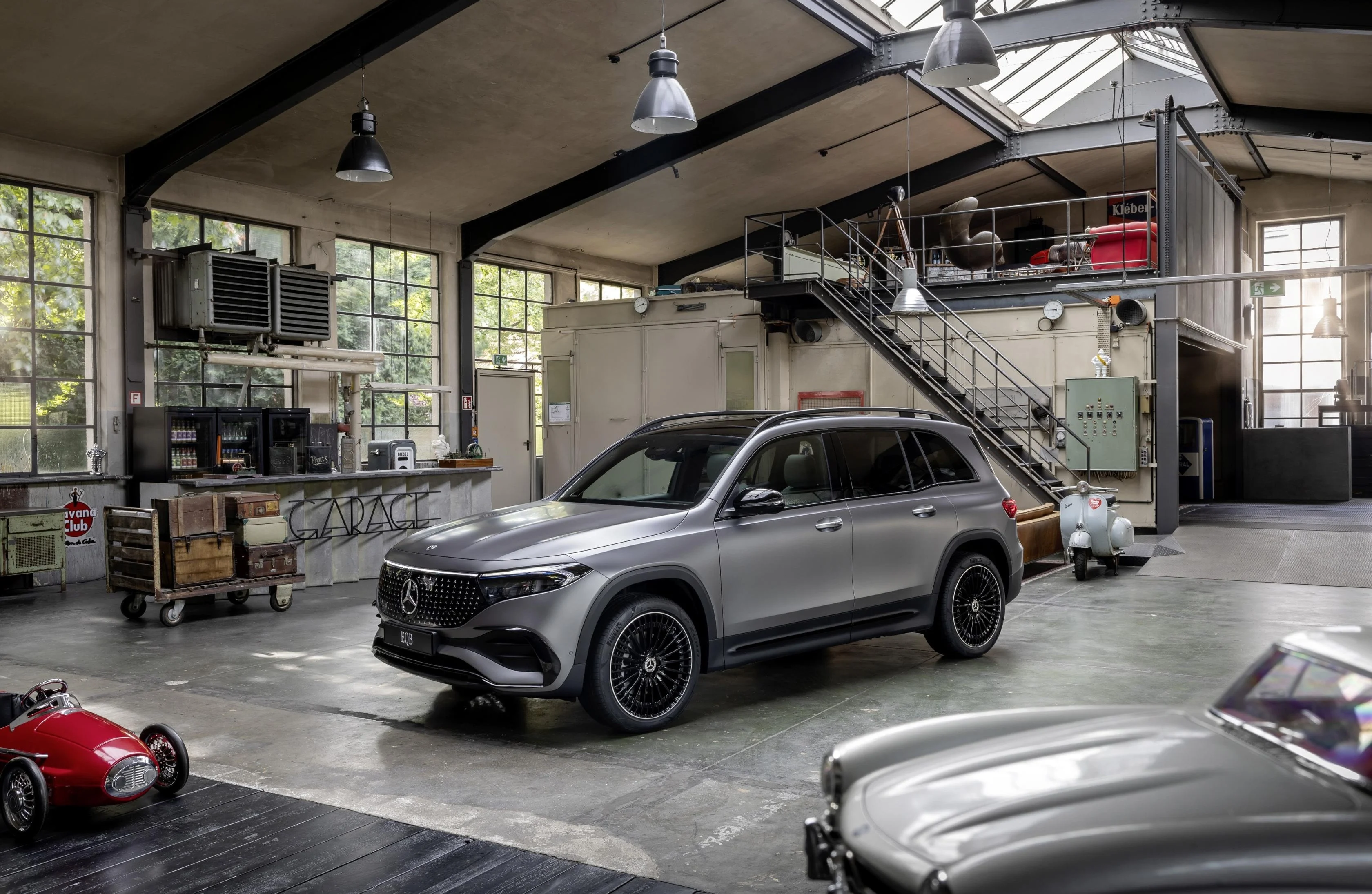 Sell your Mercedes Benz EQB at the best price in Switzerland Used Mercedes Benz EQB - Sell your Mercedes Benz car in Switzerland | CompriamoAuto.ch